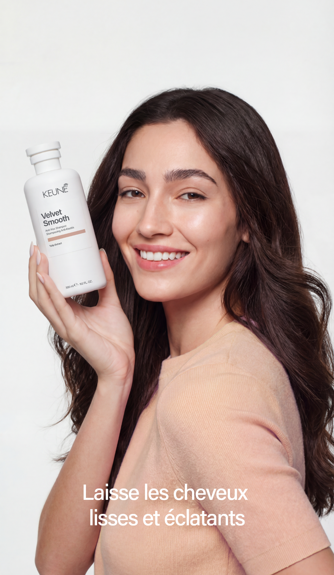 Après-shampooing Keune Velvet Smooth : Riche en antioxydants naturels, ce produit lutte contre frisottis et la casse, laissant les cheveux lisses et faciles à coiffer.